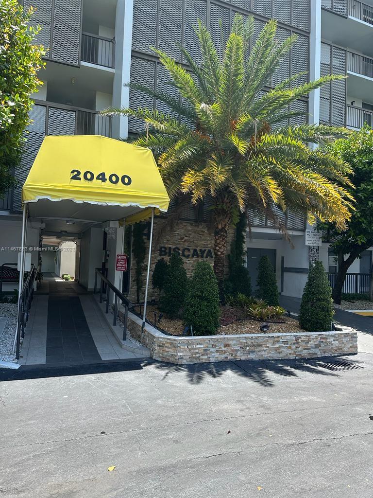 Home sold by Adi Gal at 20400 Country Club Dr #614, Aventura