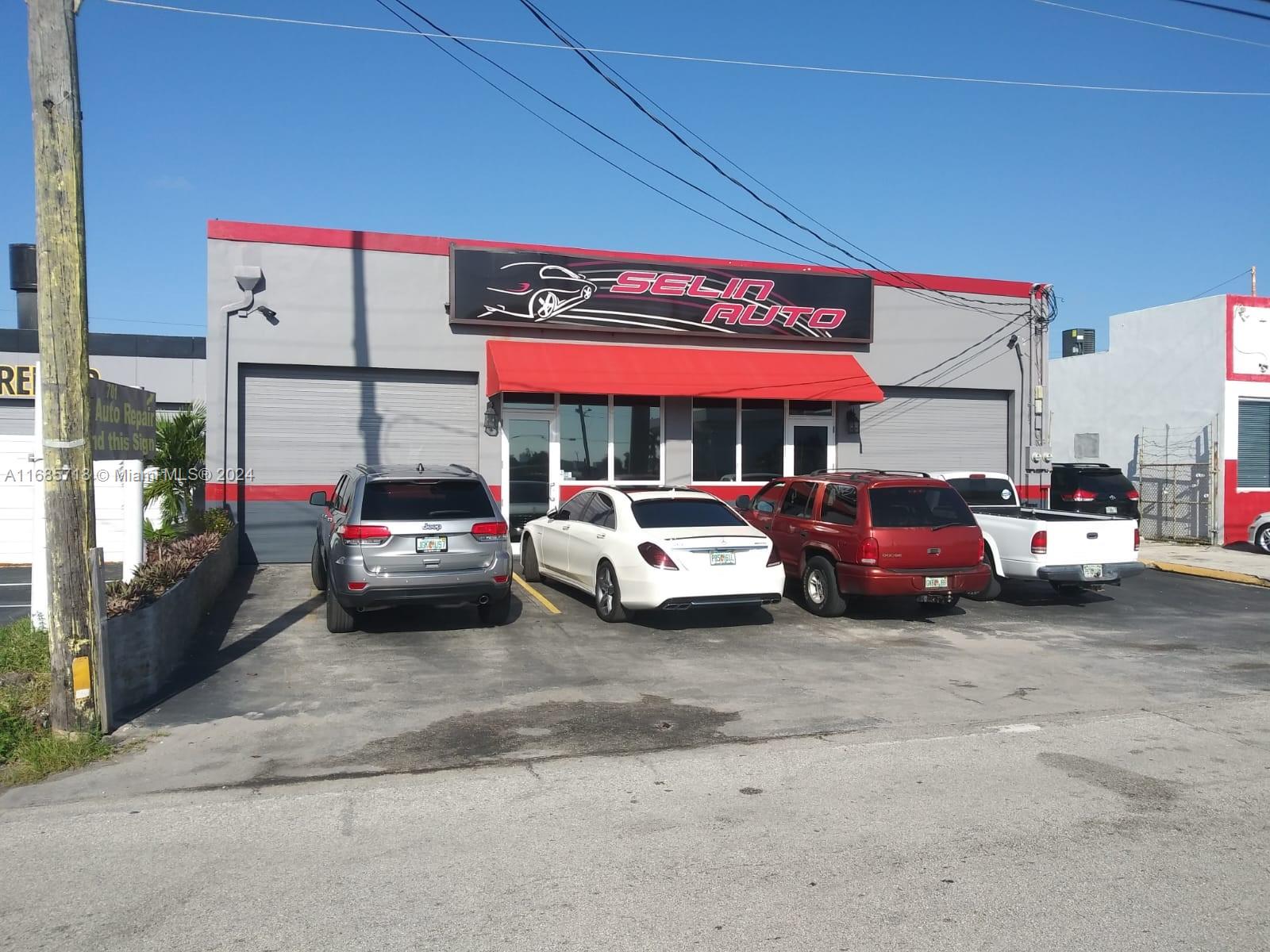 707 Dixie Hwy in Hallandale Beach