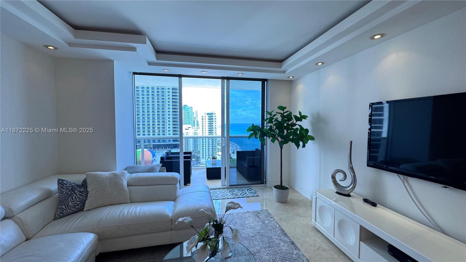 1830 Ocean Dr (Avail APRIL 12 ,2026 #2211 in Hallandale Beach
