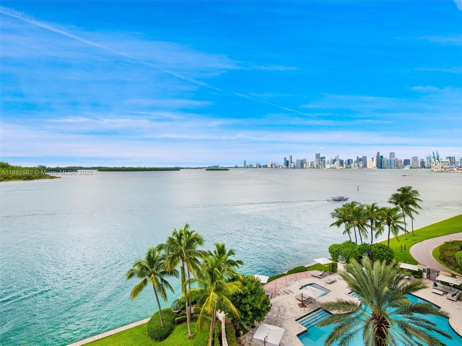5053 Fisher Island Dr #5053 in Miami Beach