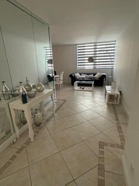 5055 Collins Ave #9A in Miami Beach