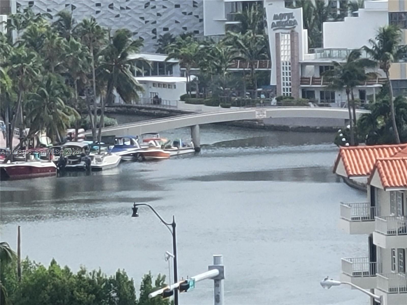 2899 Collins #1114 in Miami Beach