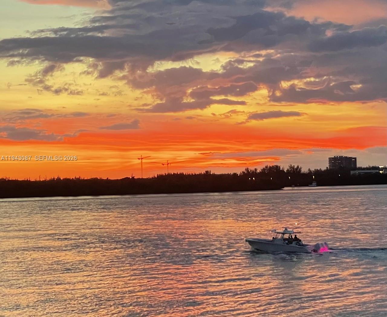 286 Bal Bay Dr #2B in Bal Harbour