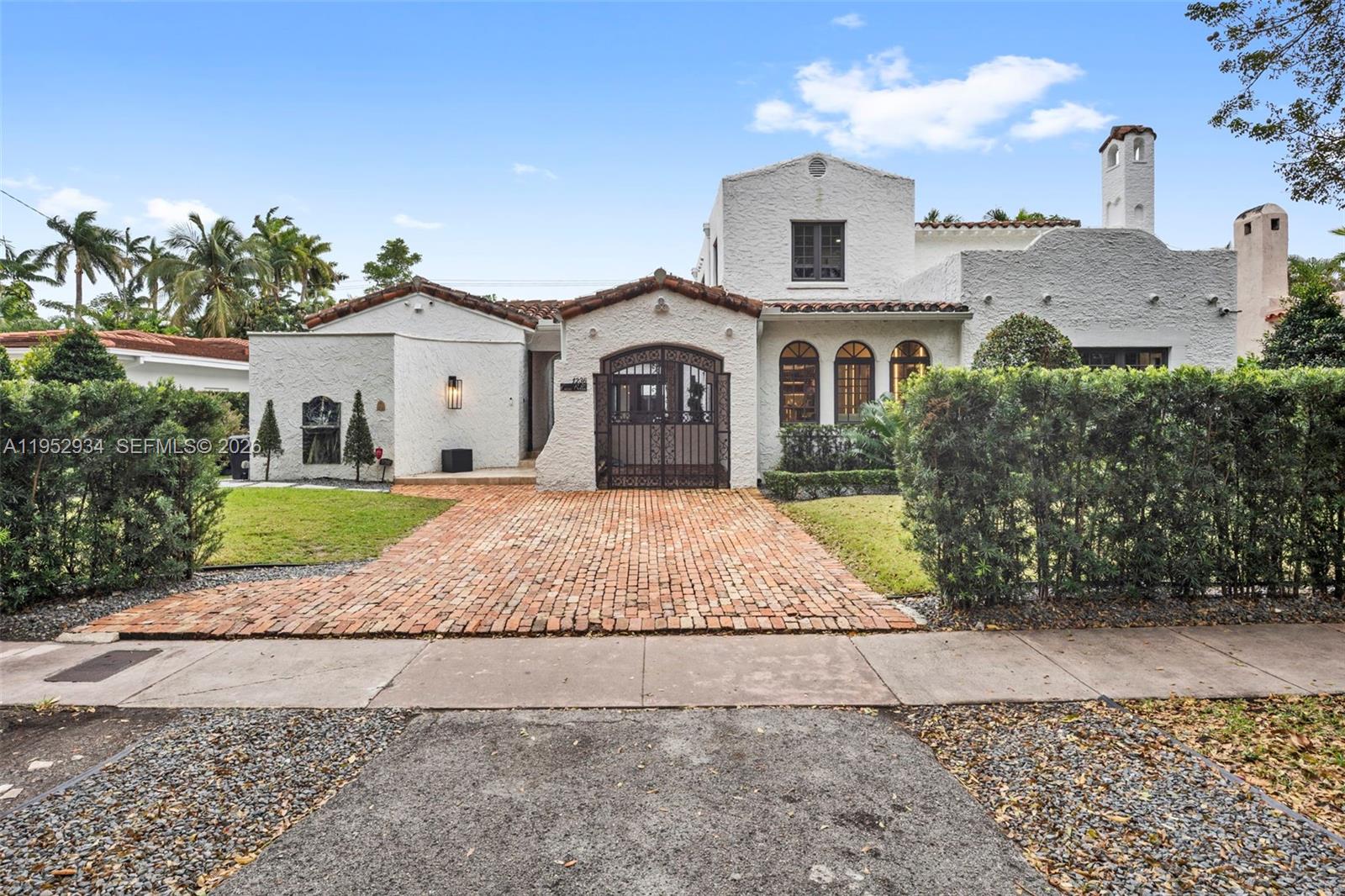 1236 Obispo Ave in Coral Gables