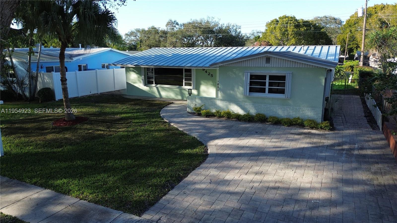 9425 51st Pl in Cooper City