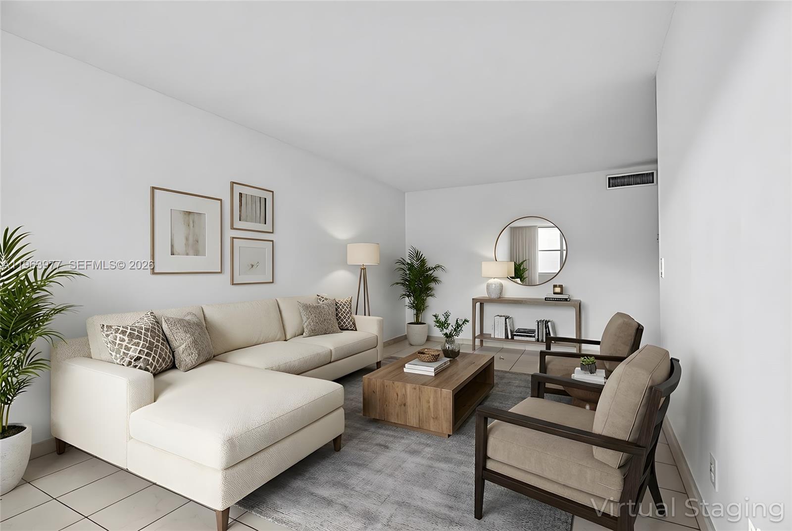 714 10th St #307 in Hallandale Beach