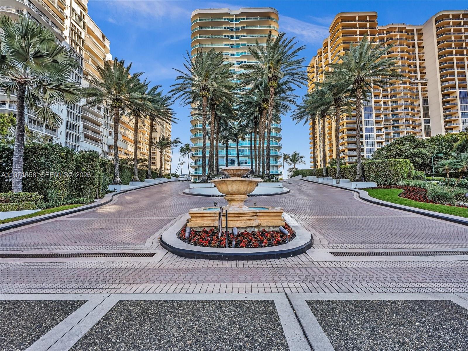 10101 Collins Ave #18C + CABANA in Bal Harbour