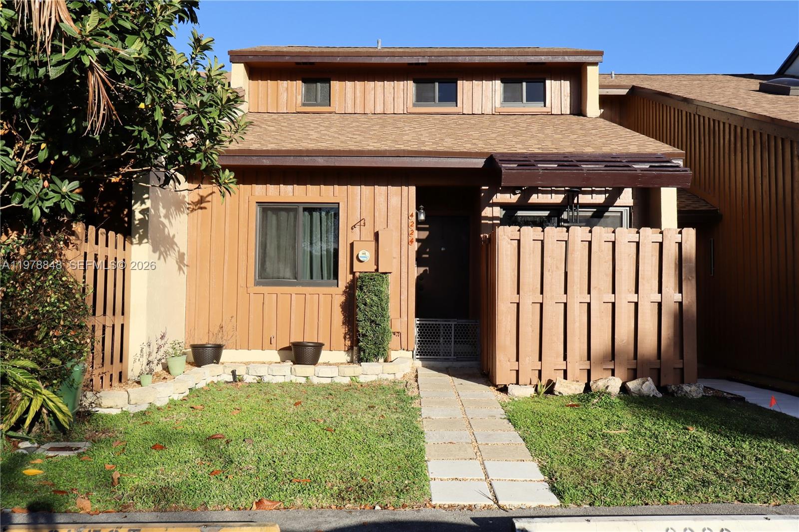 4224 87th Ter in Cooper City