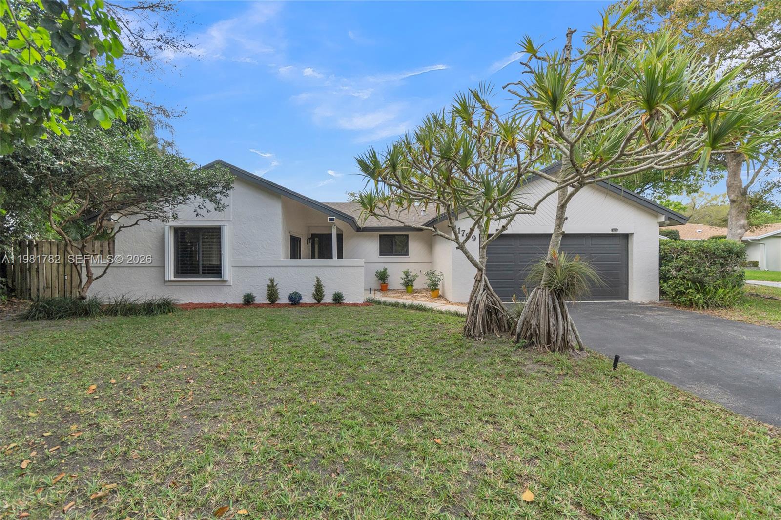 11709 Melaleuca Way in Cooper City