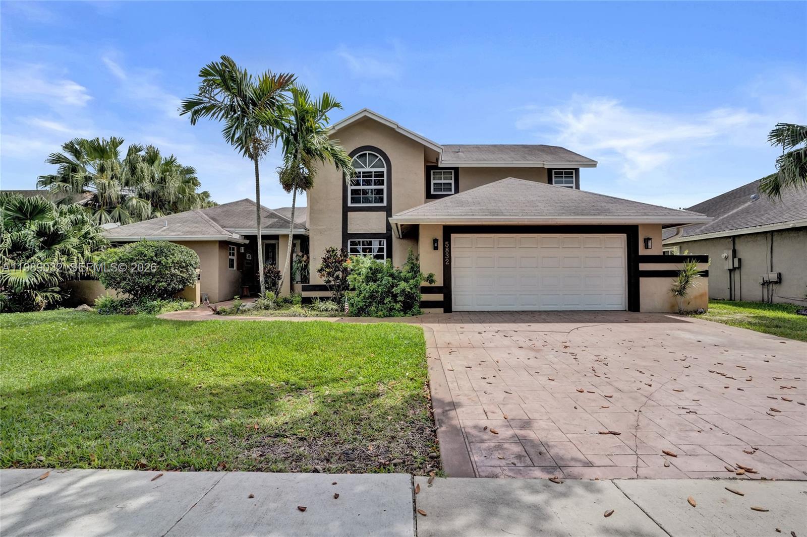 5832 88th Ter in Cooper City