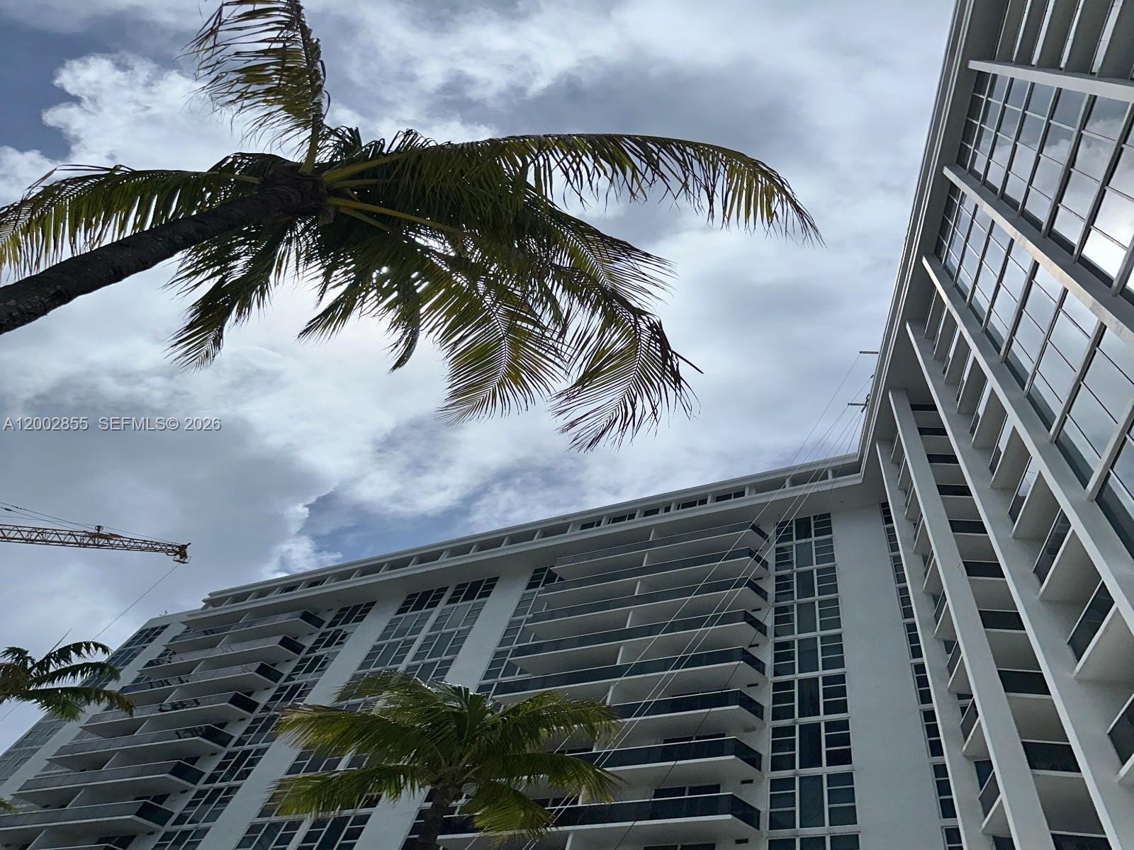10275 Collins Ave #1428 in Bal Harbour